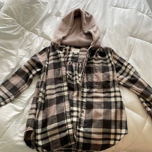 American eagle hooded flannel
